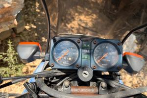 Moto enduro 750 cm³ Suzuki big 2000 € trattabili