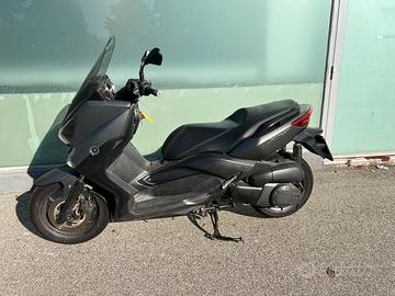 Yamaha X max 250