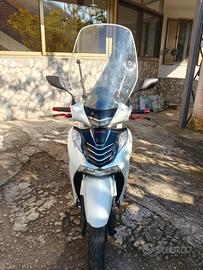 VenditaScooter Honda Sh 150 2022