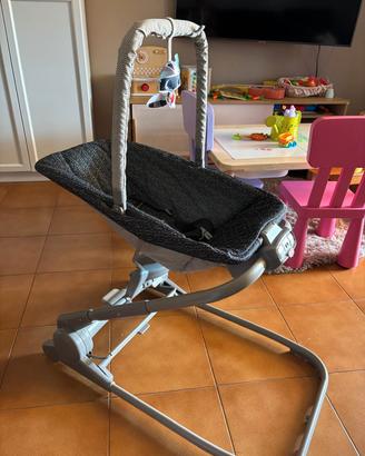 Sdraietta neonato con musica e vibrazione. 