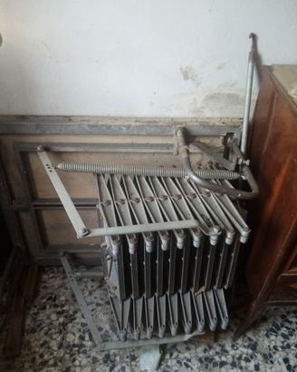 scala retrattile con botola