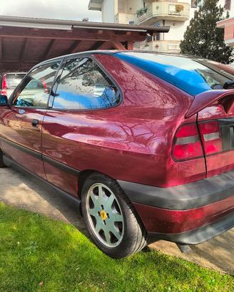 Lancia Delta 2.0 16V HPE