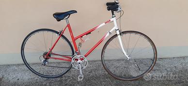 Bicicletta da donna da corsa