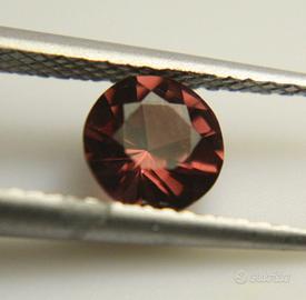GRANATO NATURALE (MALAYA) 1.255 ct (1708)
