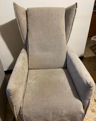 Poltrona Mondo Relax Alzapersona Quasi Nuova 950 €