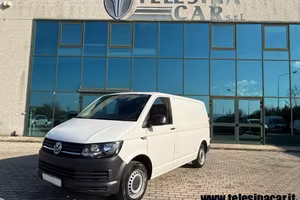 VOLKSWAGEN TRANSPORTER 2.0 TDI L2 PASSO LUNGO
