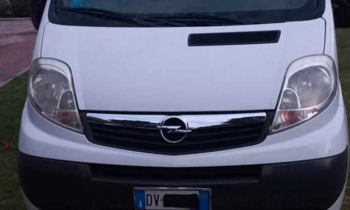 opel vivaro 2009