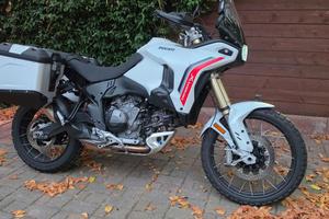 Ducati DesertX (07/2026) – Come NUOVA –