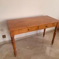 Scrittoio in legno