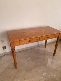 Scrittoio in legno