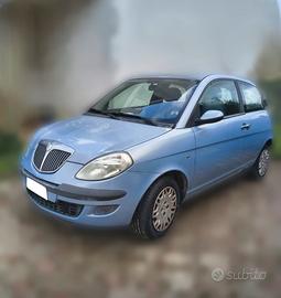 Ypsilon Multijet 2006