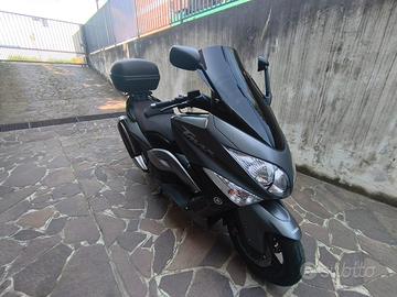 Yamaha tmax 500