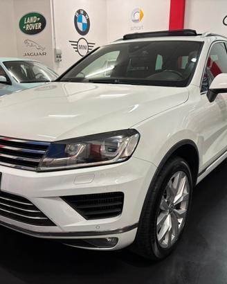 Volkswagen Touareg 3.0 TDI 204 CV tiptronic BlueMo