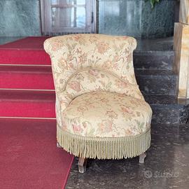 Antica poltrona in stile Napoleone