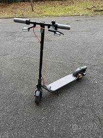 Monopattino elettrico ninebot