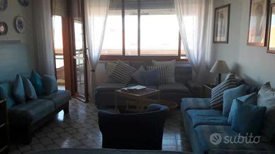 Appartamento azzurro sul mare