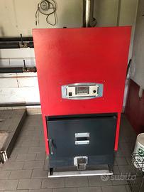 Stufa Biomassa Risparmiola 20 KW