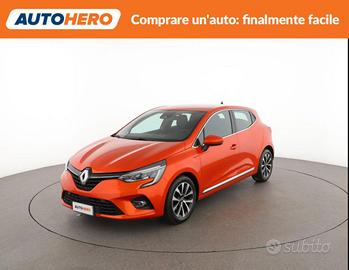 RENAULT Clio AW06894