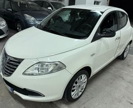 Lancia Ypsilon 1.2 69 CV 5 porte - 2011