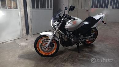 Honda hornet 600
