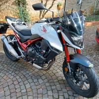Honda Cb Hornet 750