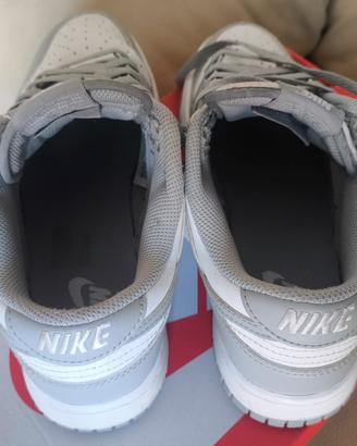 Scarpe Nike Dunk Low grigie