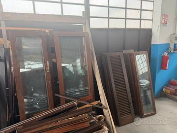 serramenti legno vecchi