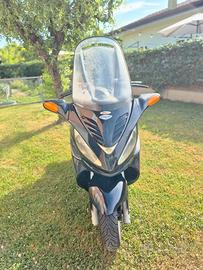 Scooter Malaguti madison 250 cc