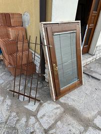 Finestre e portafinestra in legno dopoio vetro var