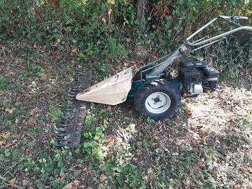 Falciatrice bertolini 131 motore axo 200 6,5 cv