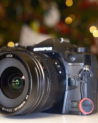 Micro 4/3  panasonic leica 12 mm f 1.4 summilux