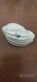 Conchiglia in ceramica di Capodimonte