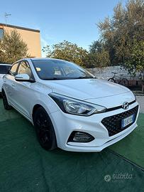 Hunday i20 T-GDI