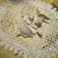 Acquasantiera in ceramica