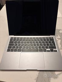 Apple macbook m1 256gb come nuovo