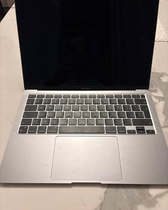 Apple macbook m1 256gb come nuovo