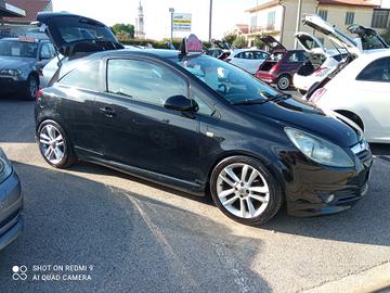 Opel Corsa 1.4 3 porte SPORT COSMO 100cv