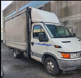 Iveco daily con tenda
