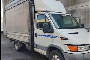 Iveco daily con tenda