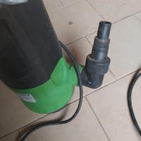 pompa sommersa con galleggiante