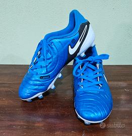 scarpe nike calcio / rugby n35.5