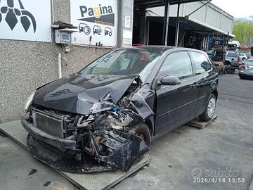 VOLKSWAGEN POLO 1.4 B 2006 BUD  PER RICAMBI