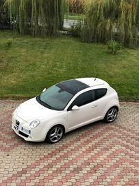 Alfa MiTo 1.6 JTDm 16V Distinctive Sport Pack