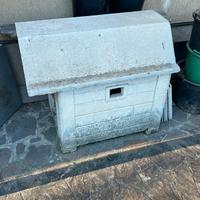 CUCCIA PER CANI DA ESTERNO IN CEMENTO