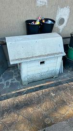 CUCCIA PER CANI DA ESTERNO IN CEMENTO