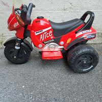 Peg Perego triciclo Ducati