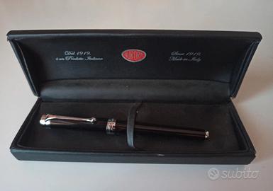 Penna stilografica Aurora Argento