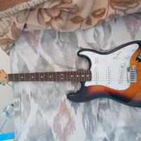 Fender Stratocaster Standard SSS Colore Sunburst