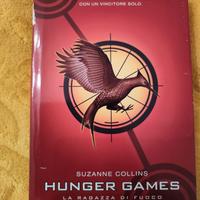 Libro "Hunger Games: La ragazza di fuoco"