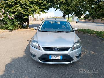 Ford Focus 1.6 TDCi SW GANCIO TRAINO